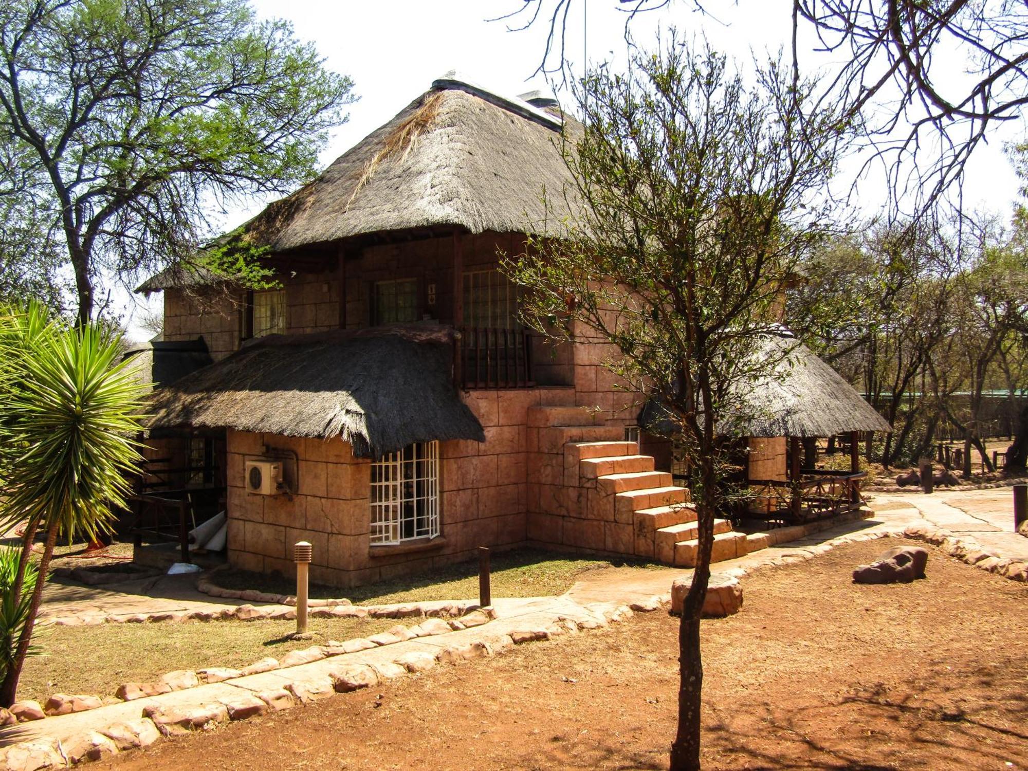 Zebra Nature Reserve Cullinan Bagian luar foto